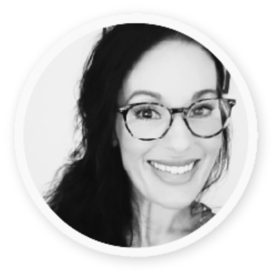 Jenna Karpel Black n white